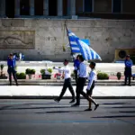 Με λαμπρότητα η μαθητική παρέλαση στο κέντρο της Αθήνας για την 28η Οκτωβρίου