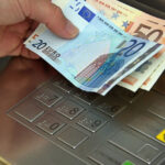 Πώς θα πάρετε το voucher των 150 ευρώ για διακοπές
