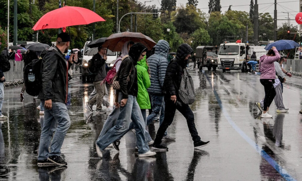 Καιρός: Αλλάζει το σκηνικό μετά την 28η Οκτωβρίου – Πότε έρχεται το νέο κύμα κακοκαιρίας
