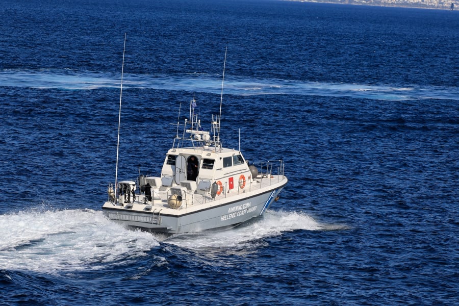 Επιχείρηση απεγκλωβισμού τεσσάρων ατόμων στην περιοχή Καρδιά – Ένας τραυματίας