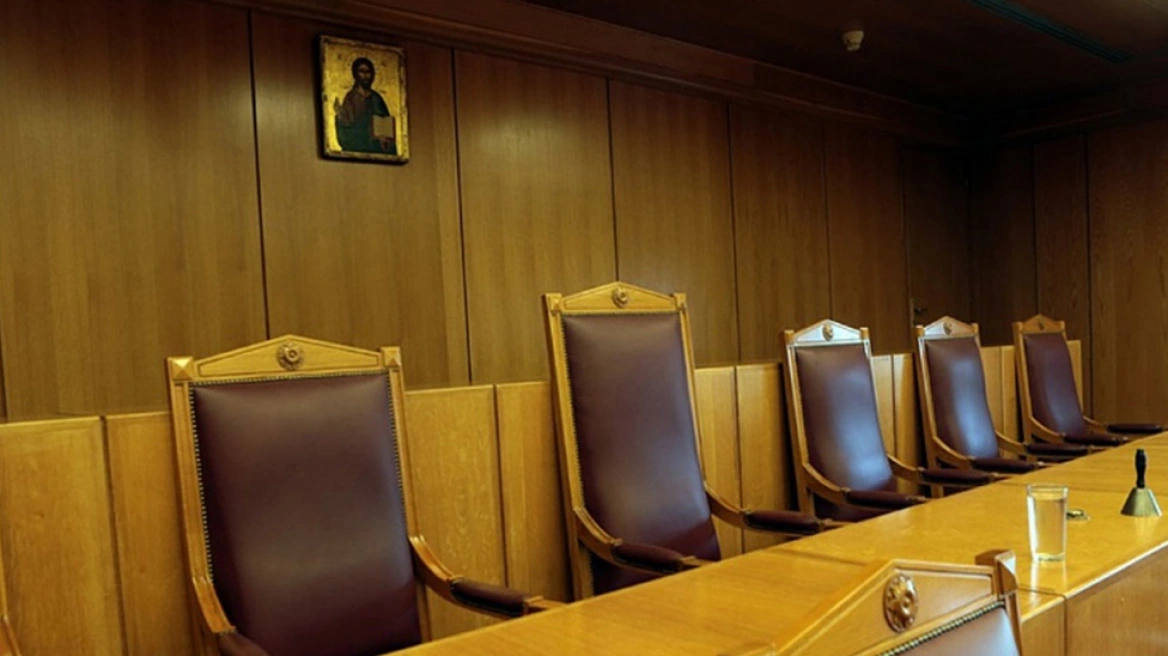 Αθώος ο άνδρας που χτύπησε τον πρώην σύζυγο της αδελφής του στη Θεσσαλονίκη – «Έδρασε από αγανάκτηση» είπε το δικαστήριο