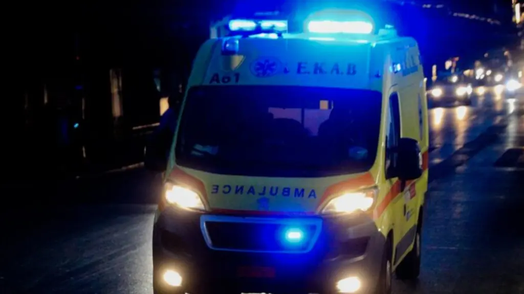 Διπλή απόπειρα αυτοκτονίας 48χρονης στα Καλάβρυτα – Πήρε χάπια και στη συνέχεια έπεσε από το παράθυρο του νοσοκομείου