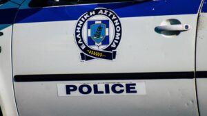 26χρονος οδηγούσε με 174 χλμ/ώρα χωρίς δίπλωμα στην Περιφερειακή Υμηττού