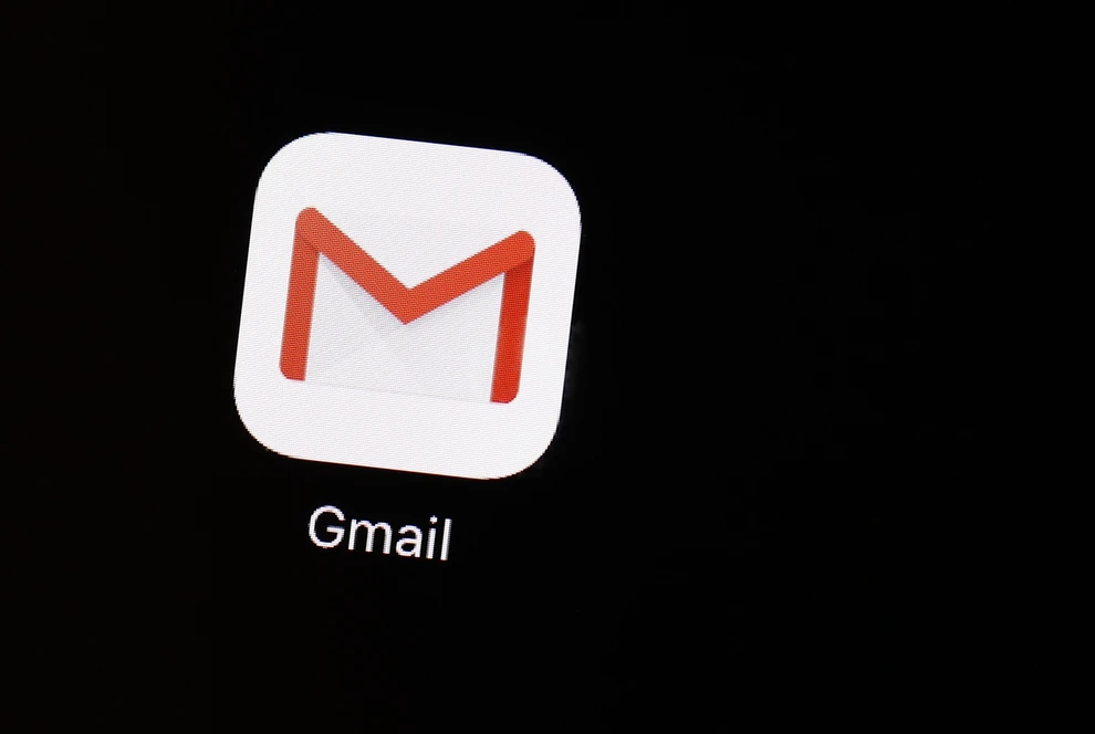 Η Google ξεκινά να «διαβάζει» τα email μας χωρίς την άδειά μας: Τι θα πρέπει να απενεργοποιήσεις