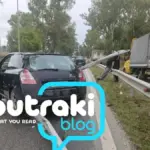 Σοκαριστικό τροχαίο στην εθνική – Οι μπάρες διαπέρασαν αυτοκίνητο
