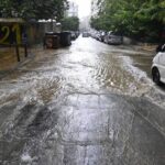 Ισχυρή καταιγίδα «πνίγει» τα βόρεια προάστια – Άνοιξαν οι ουρανοί στην Αττική