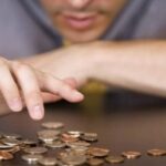 Κατώτατος μισθός: Έρχεται μεγάλη αύξηση – Το σενάριο που εξετάζεται