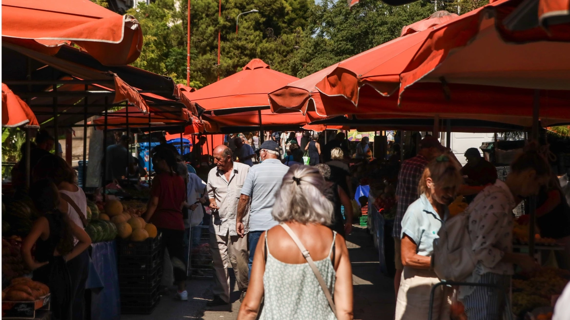 Σοκ στο Ηράκλειο: Νεαρή δέχθηκε σεξουαλική επίθεση σε λαϊκή αγορά – Ο πατέρας της προσπάθησε να επιτεθεί στον δράστη