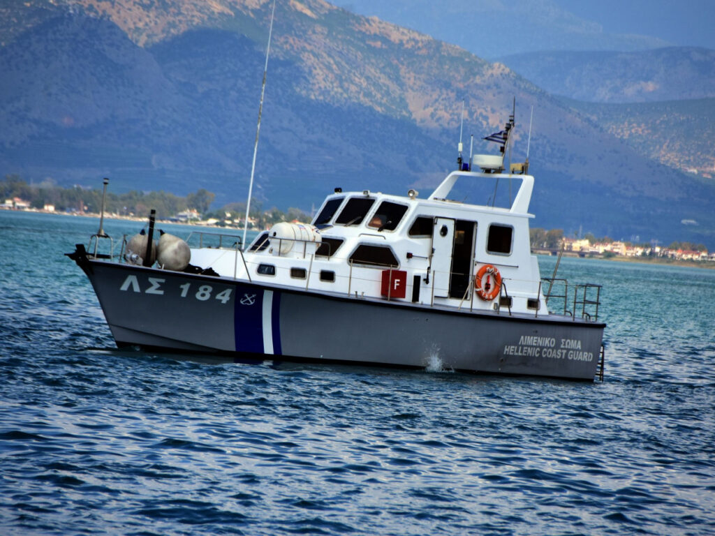 Δραματική διάσωση 110 μεταναστών ανοιχτά των Καλών Λιμένων στην Κρήτη