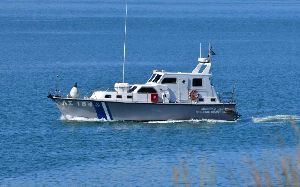 Ζάκυνθος: Διάσωση 63 μεταναστών από ιστιοφόρο σε κίνδυνο