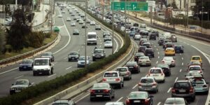 Καραμπόλα τεσσάρων οχημάτων στην Εθνική Οδό Αθηνών–Λαμίας – Πού υπάρχει μποτιλιάρισμα