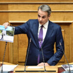 Μητσοτάκης για Άγνωστο Στρατιώτη: «Ιερός χώρος που ανήκει σε όλους και όχι σε όσους φωνάζουν»