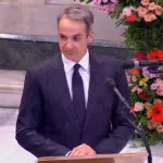 Μητσοτάκης για Σαββόπουλο: «Νιόνο μας, σε αποχαιρετούμε στο όνομα των γενεών που σφράγισε η διαδρομή σου»