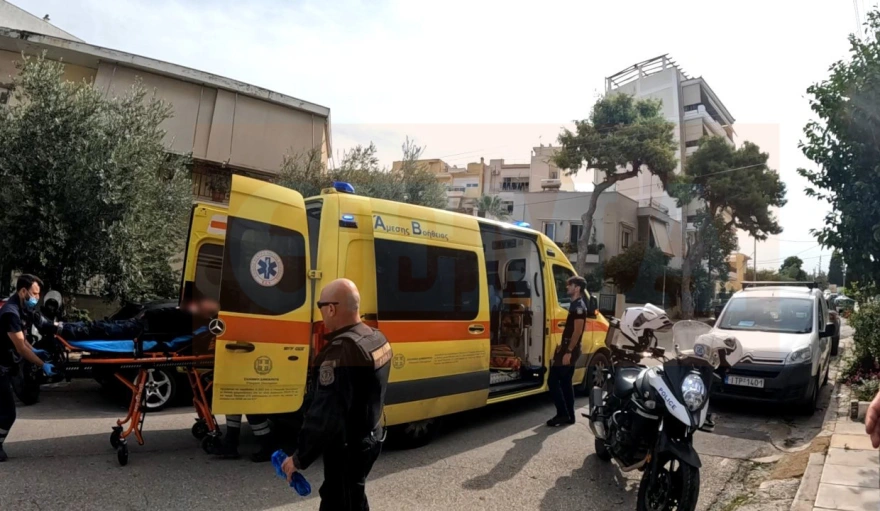 Νέα Ιωνία: Αστυνομικοί έσωσαν 26χρονο που βρέθηκε μαχαιρωμένος μέσα σε ασανσέρ