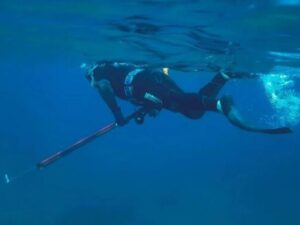 Αγωνία για τον 35χρονο ψαροντουφεκά που αγνοείται στη θάλασσα του Ρίου