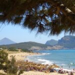 Μεσσηνία: 51χρονος Πολωνός άφησε την τελευταία του πνοή κάνοντας σέρφινγκ στον Ρωμανό  Τραγική κατάληξη για τουρίστ