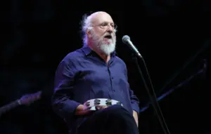 Οικογένεια Διονύση Σαββόπουλου: Η ΣΥΓΚΛΟΝΙΣΤΙΚΗ δήλωση για το θάνατό του