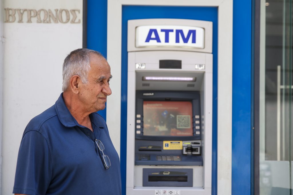 Συντάξεις: Αύξηση έως 65€ το μήνα - Έρχεται πεντάδα ενισχύσεων