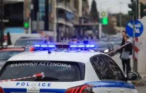 Τι δεν πρέπει να πεις σε μπλόκο της τροχαίας