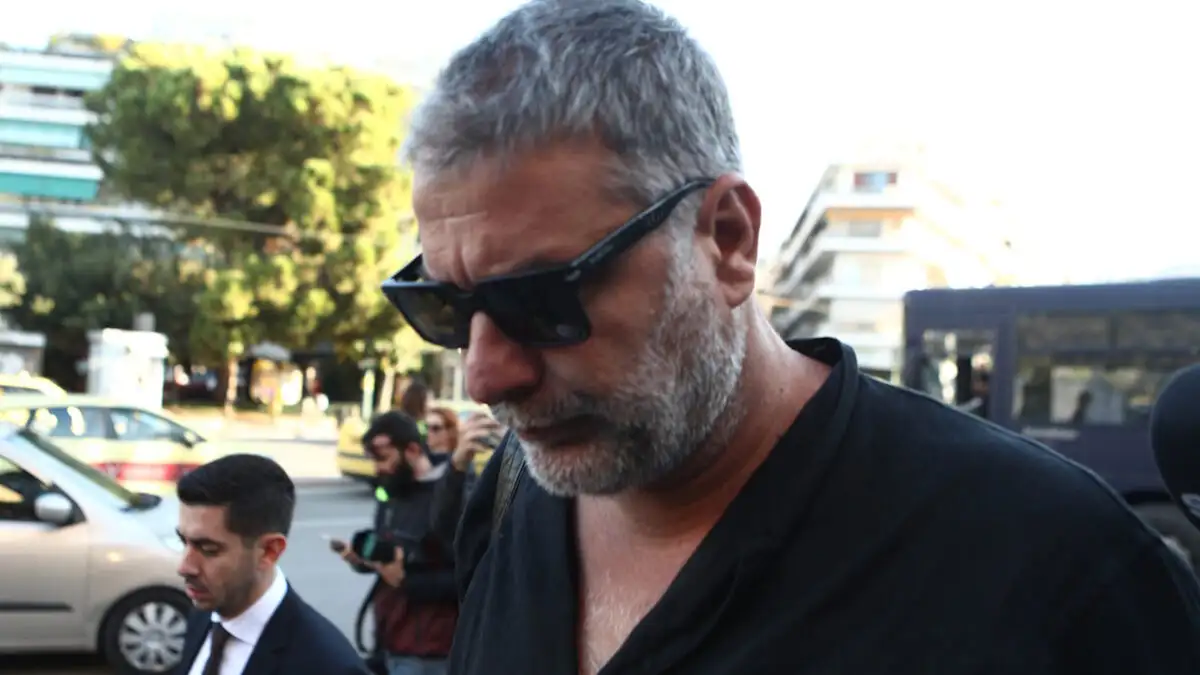 Βασίλης Μπισμπίκης: Διακόπηκε η δίκη του ηθοποιού - Ο λόγος