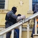 Κρήτη: Στον ανακριτή με αλεξίσφαιρο γιλέκο ο 23χρονος που σκότωσε 52χρονο στη γιορτή κάστανου