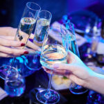 Συλλήψεις στην Πάτρα για πώληση αλκοόλ σε ανήλικους