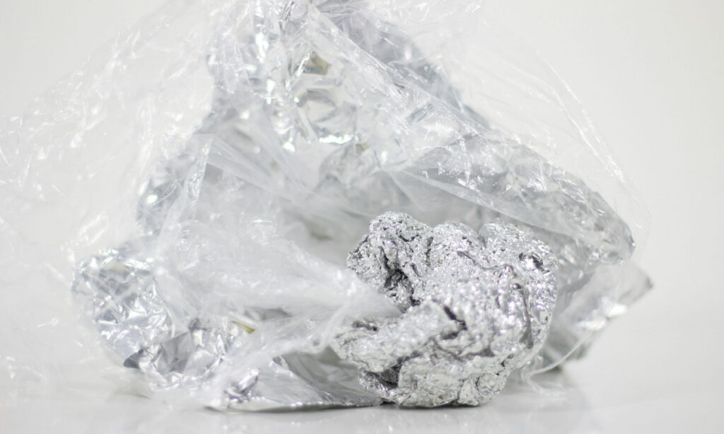 Κάντε αυτό το κόλπο για να διώξετε κουνούπια, κατσαρίδες και μυρμήγκια