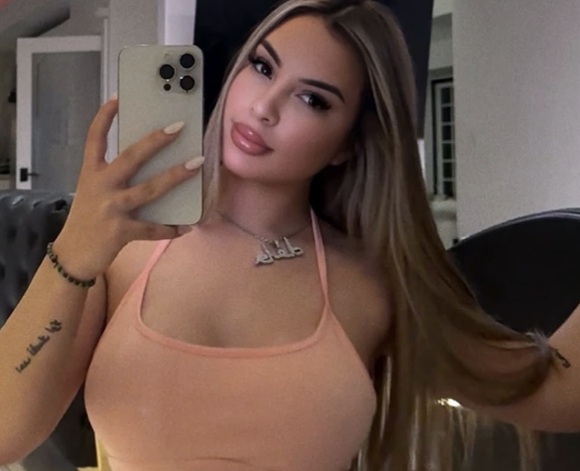 Σοκ! Νεκρή σε ενέδρα 22χρονη τραγουδίστρια