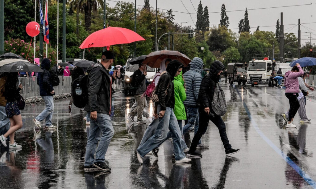Καιρός: Έκτακτη προειδοποίηση Κολυδά – Ισχυρές καταιγίδες το επόμενο 48ωρο, στο «κόκκινο» 5 περιοχές της χώρας