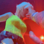 Η Halsey υπέστη παρενόχληση πάνω στη σκηνή: Σοκάρει το βίντεο – Έντονες αντιδράσεις στα social media