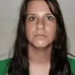 Αδιανόητο! Δασκάλα έδινε χρήματα και ναρκωτικά ως αντάλλαγμα για σεξ με μαθητές