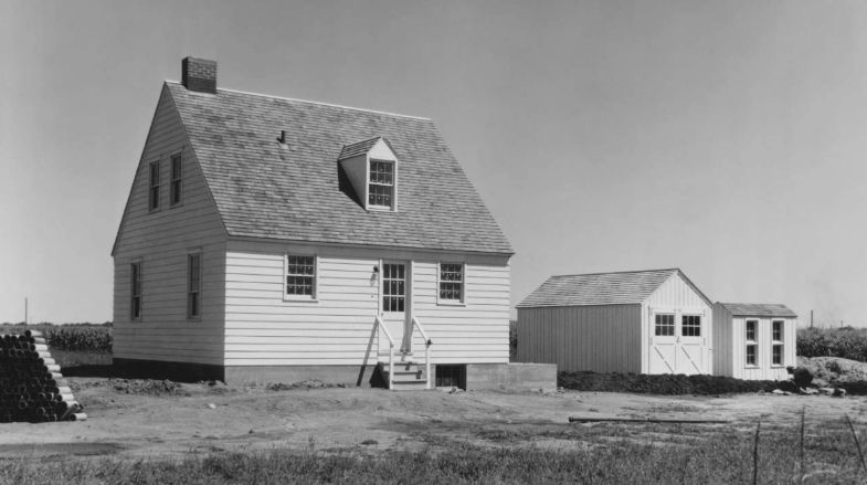 Γιατί οι Αμερικανοί έβαφαν όλοι τα σπίτια τους λευκά το 1954