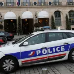 Αυτοκίνητο έπεσε σε πεζούς και ποδηλάτες στη Γαλλία