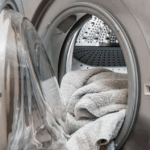Γιατί δεν πρέπει να αφήνετε το πλυντήριο ρούχων ανοιχτό – Αυτός είναι ο λόγος