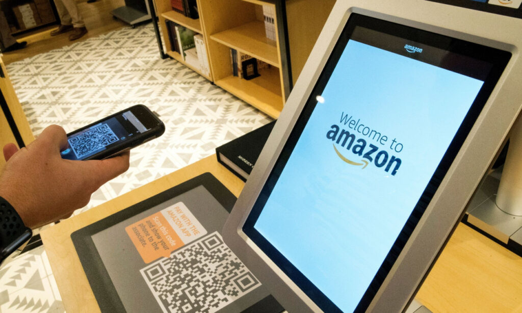 Amazon: Aλλάζουν οι όροι για τις επιστροφές της περιόδου των Χριστουγέννων