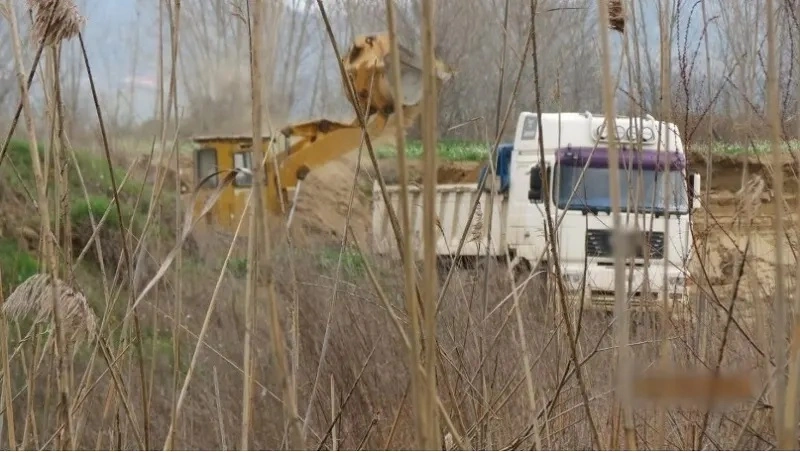 Σχηματίστηκε δικογραφία για παράνομη εξόρυξη άμμου σε προστατευόμενη περιοχή