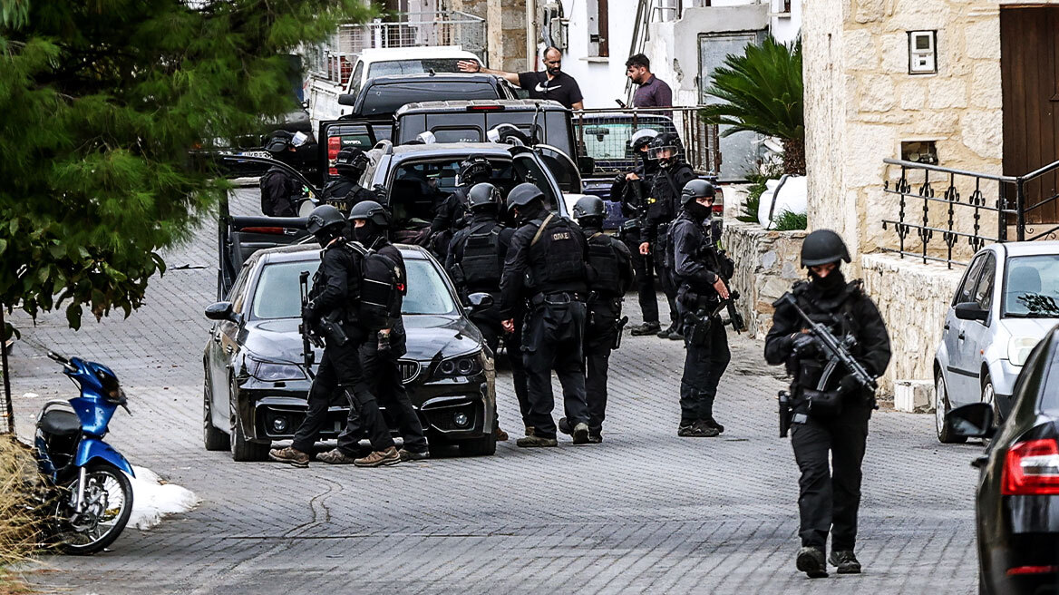 Αδερφός της 56χρονης στα Βορίζια: «Έπαιρνα την Αστυνομία και δεν το σήκωνε κανείς»