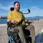 Συγκλονίζει ο Γιάννης που βούτηξε για τον Σταυρό και έμεινε παράλυτος