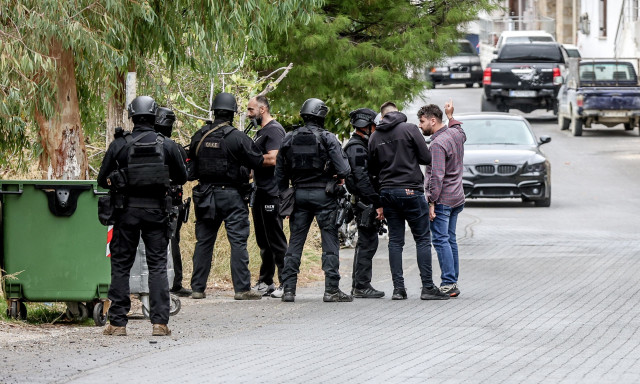 Υπό δρακόντεια μέτρα στο δικαστήριο ο γαμπρός του Φανούρη Καργάκη