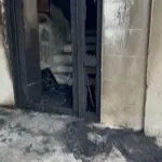 Αποκάλυψη! Ποιος μένει στην πολυκατοικία που έγινε επίθεση με γκαζάκια