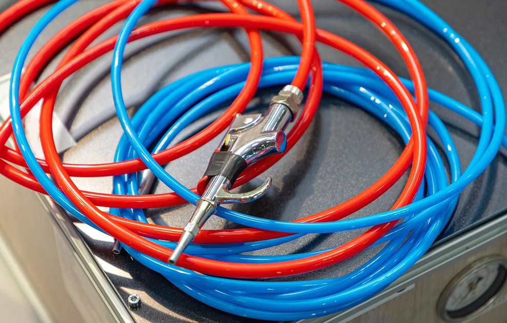 ΣΟΚ: 15χρονος πέθανε ύστερα από «παιχνίδι» με αεροσυμπιεστή