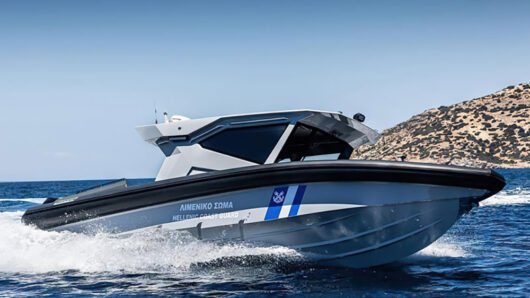 31χρονος ναυτικός που έπεσε στη θάλασσα