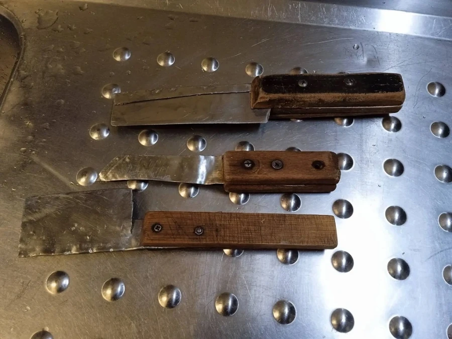 Έφοδος στις φυλακές Τρικάλων – Κατασχέθηκαν κινητά, ναρκωτικά και όπλα