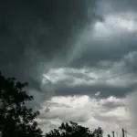 Η Ελλάδα μπαίνει σε νέο κύμα κακοκαιρίας: Βροχές και μεγάλη πτώση θερμοκρασίας – Πού χρειάζεται προσοχή