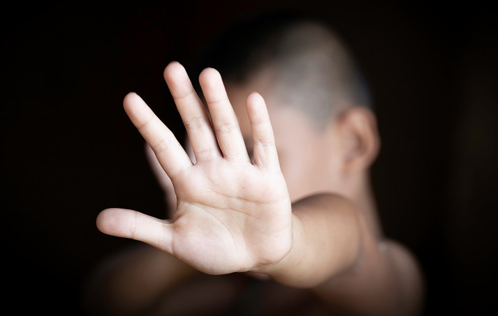 Γνωστός τενόρος συνελήφθη για τον ξυλοδαρμό του ανήλικου γιου του