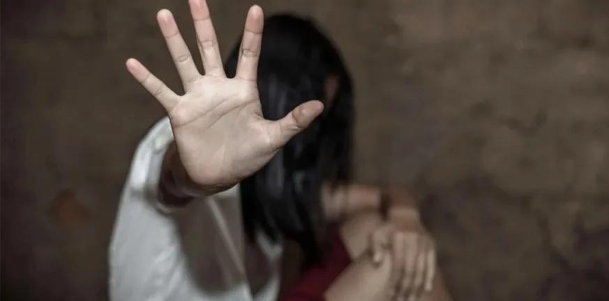 ΣΟΚ! Μέσα στο σχολείο βίασε ο ανήλικος το 12χρονο κορίτσι