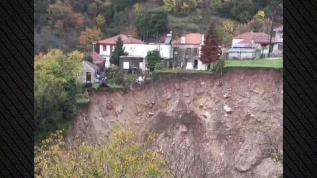 Κακοκαιρία: Κατολίσθηση σε απόσταση αναπνοής από σπίτια