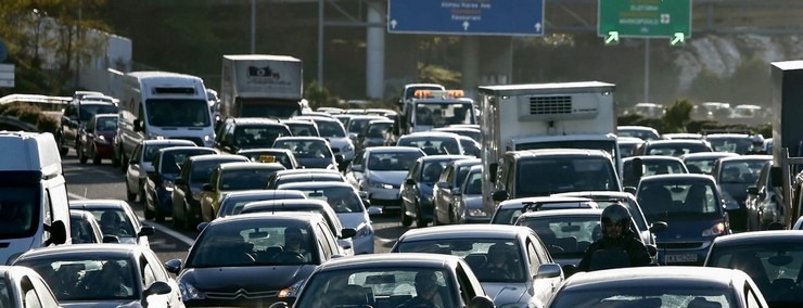 Σοβαρά κυκλοφοριακά προβλήματα στο λεκανοπέδιο Αττικής