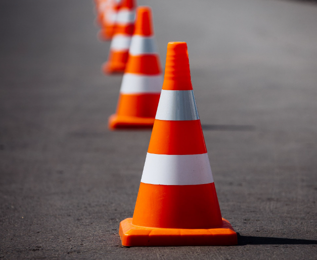 Κυκλοφοριακό κομφούζιο στην Περιφερειακή Υμηττού λόγω τροχαίου