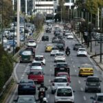 Συναγερμός στην Κηφισίας μετά τον τραυματισμό πεζού από διερχόμενη μοτοσυκλέτα